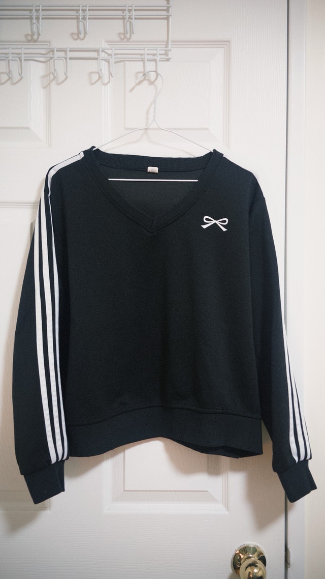 Coquette Sporty Black V-Neck Sweatshirt