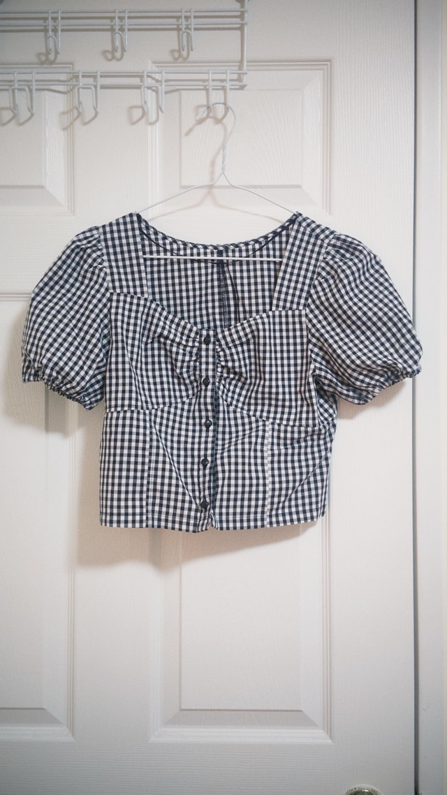 GU French Girl Gingham Crop Top