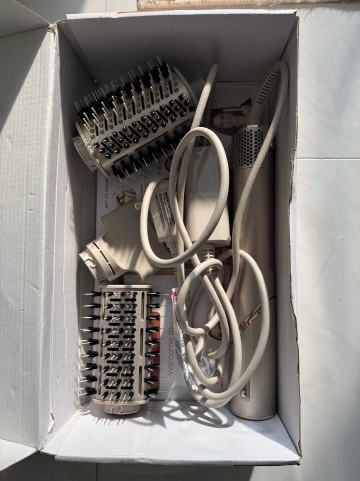 Shark FlexStyle Air Styling & Drying System (Incomplete) - photo 4