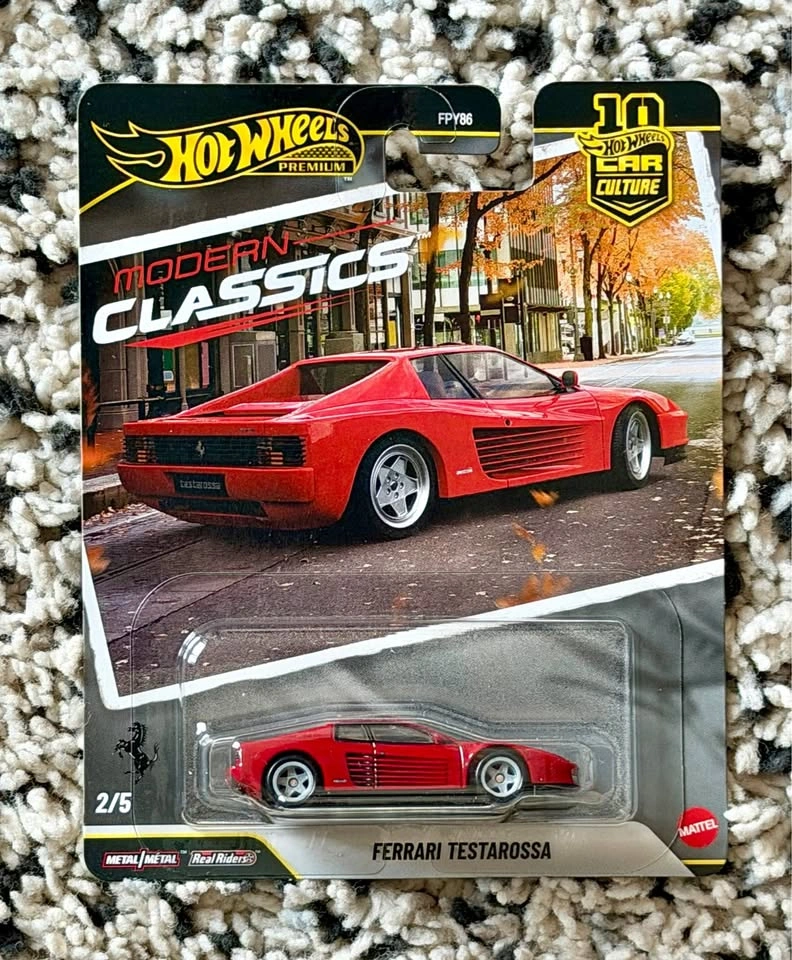 Hot Wheels Premium Modern Classics Ferrari Testarossa