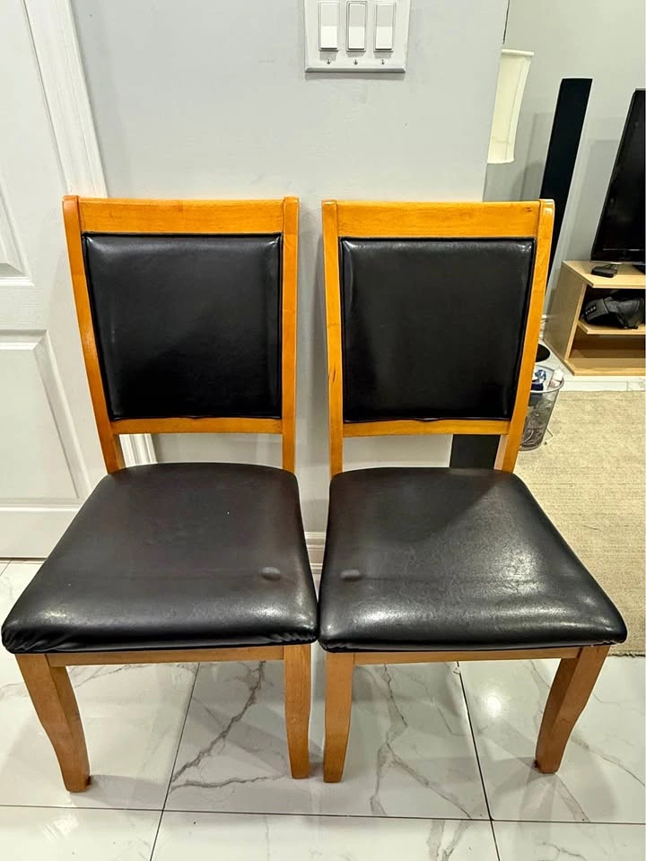 Set of 2 Solid Wood Dining Chairs – Black Cushioned Seats