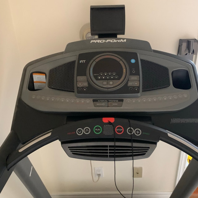 ProForm Performance 600i Treadmill - photo 4