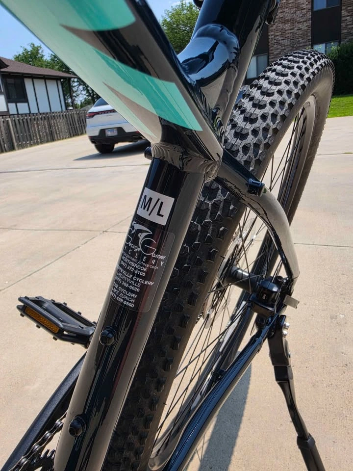 Trek Marlin 6 Generation 2 (Gen 2) M/L bike - photo 2