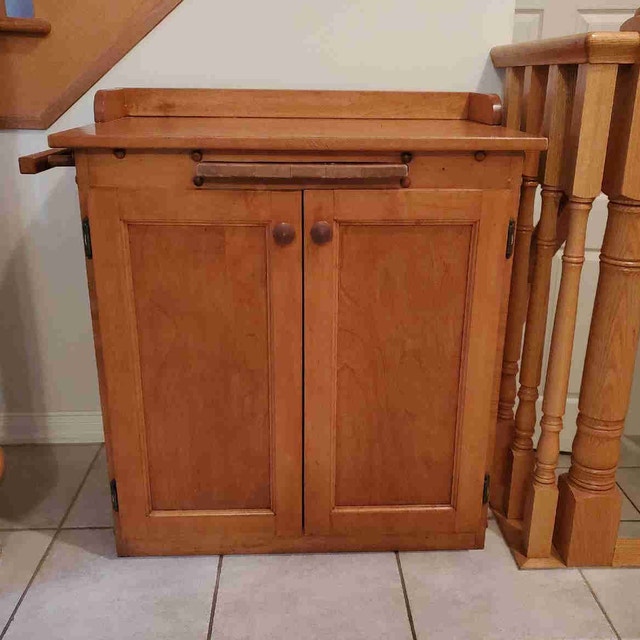 Wood Kitchen Cabinet/Cart