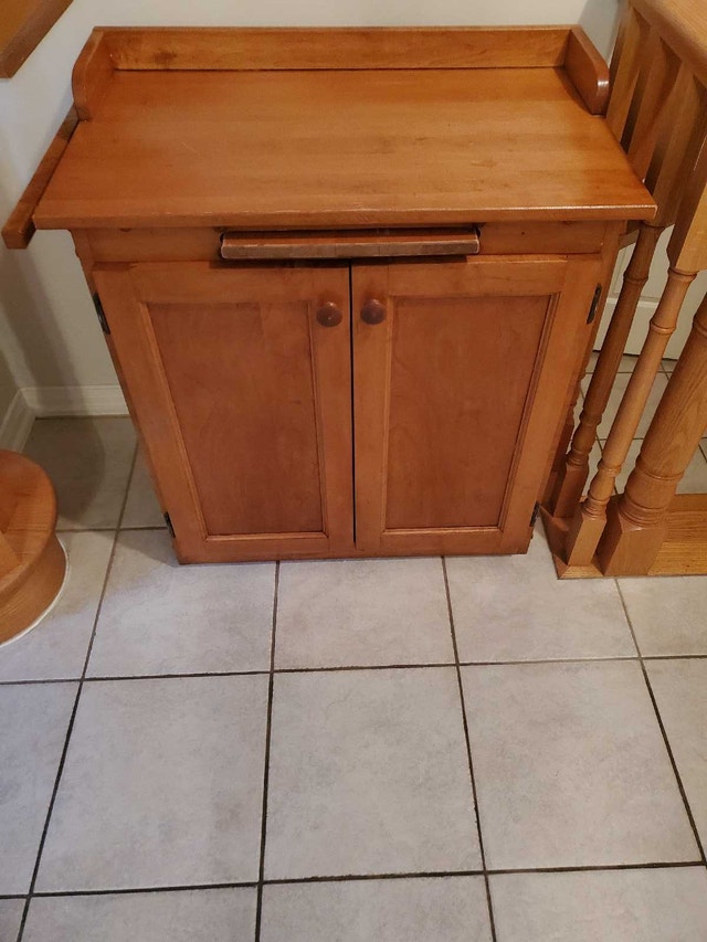 Wood Kitchen Cabinet/Cart - photo 2
