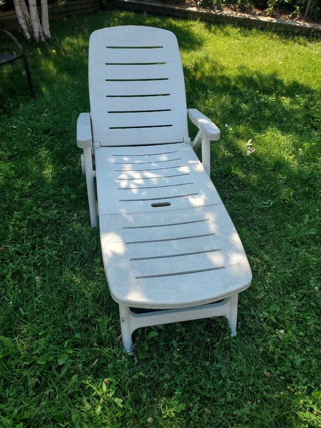 Patio Lounge Chairs - photo 4