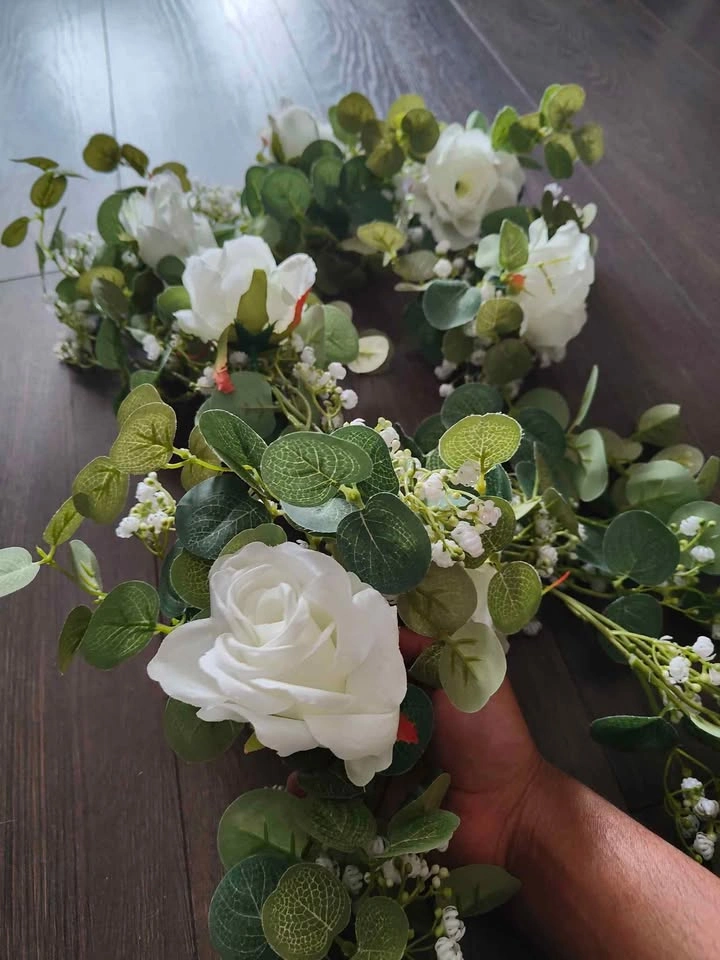 Silk arch florals - photo 2