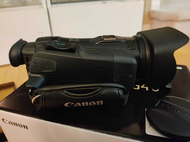 Canon VIXIA HF G40 - photo 5