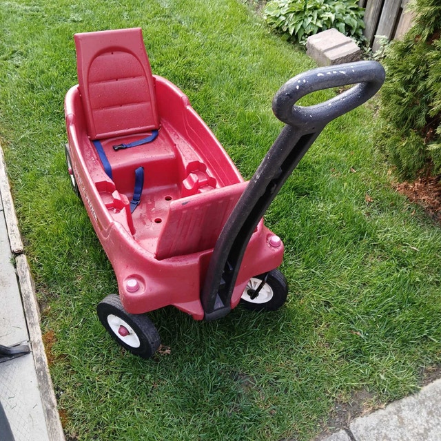 Radio Flyer Wagon - photo 3