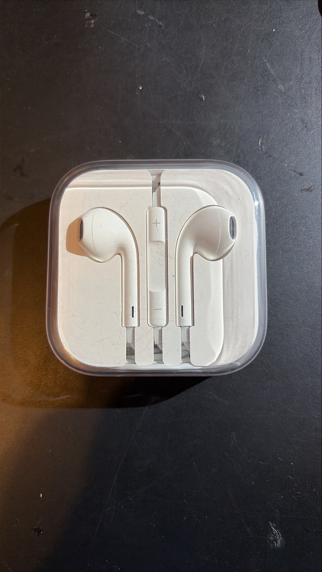 Apple Ear Pods 3.5mm plug - Original