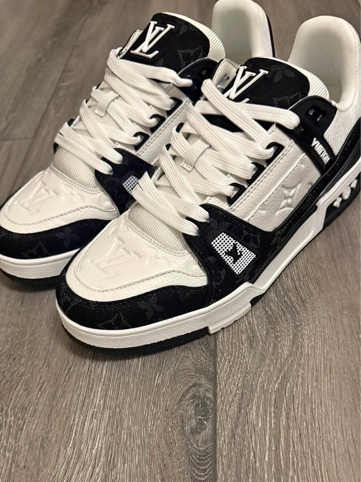 LV Trainer White/Black