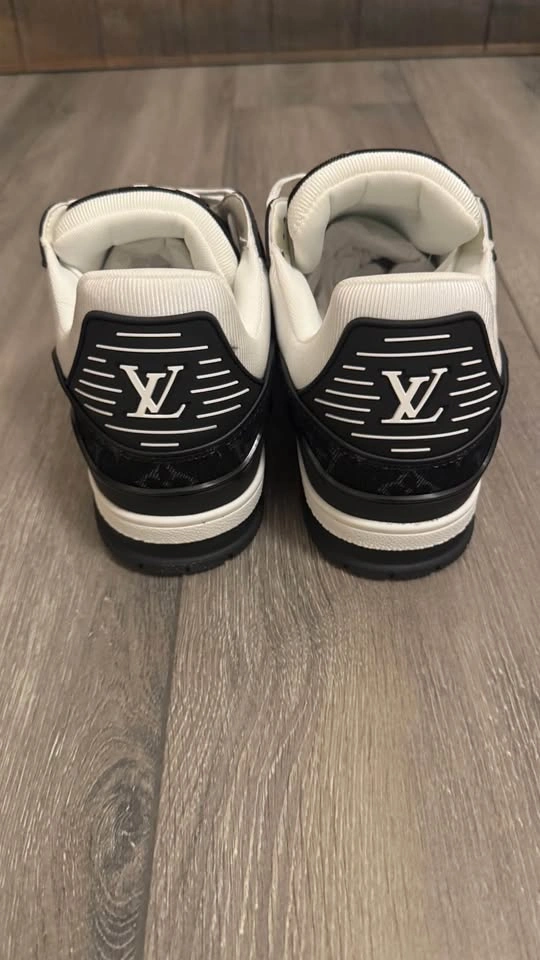 LV Trainer White/Black - photo 2