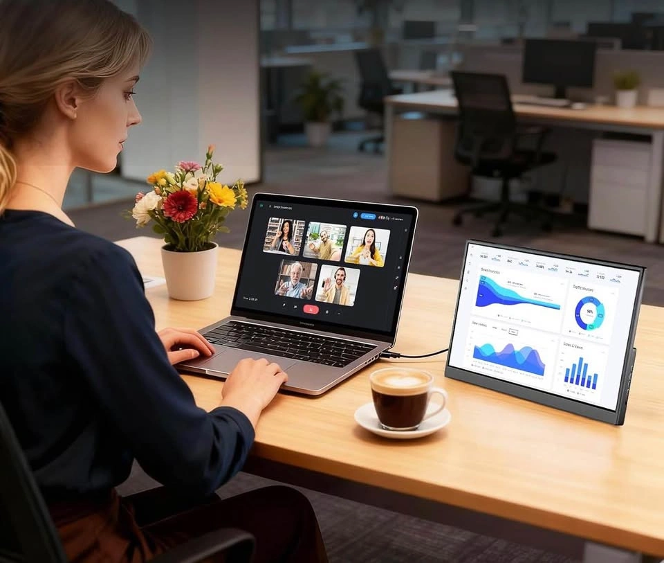 Portable Monitor - MSCMPOVA 15.6 Inch 1080P FHD - photo 3