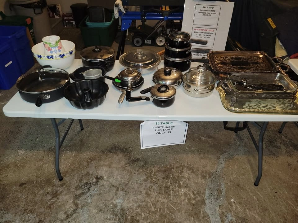 FINAL DAY! Huge Garage Sale – Everything Must Go - photo 2
