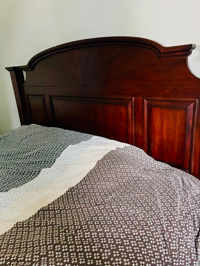 Cherrywood bedroom set - photo 4