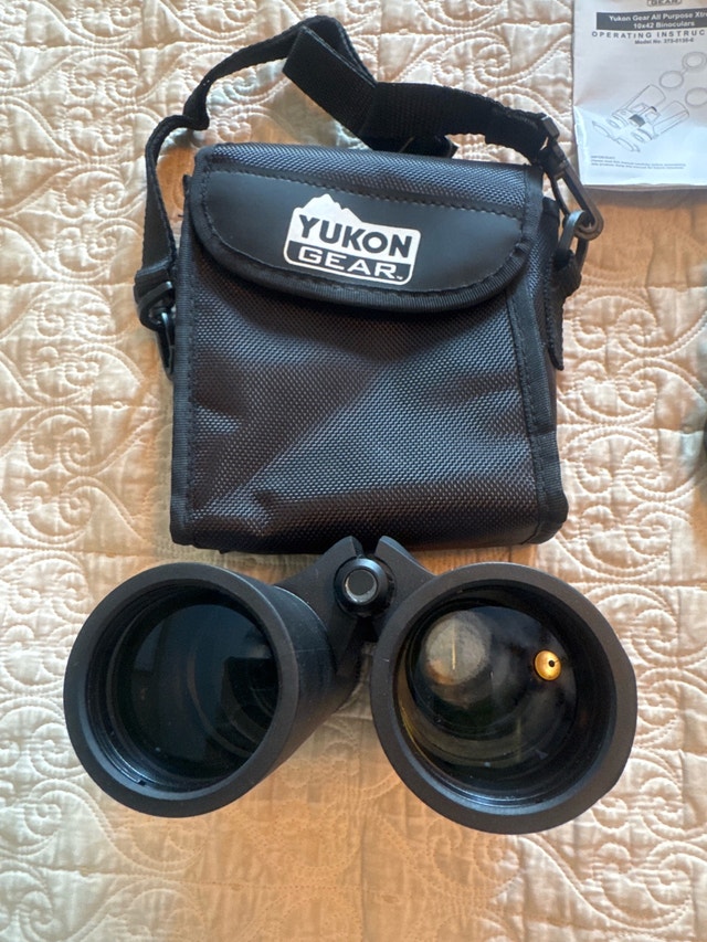 Yukon Gear Binoculars - photo 3