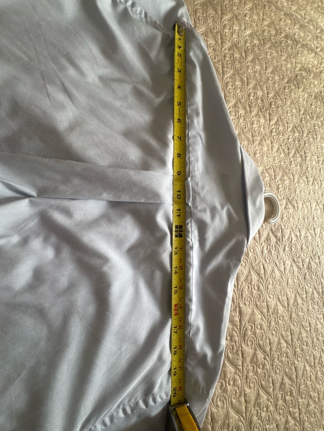 blue short sleeved shirt - photo 4