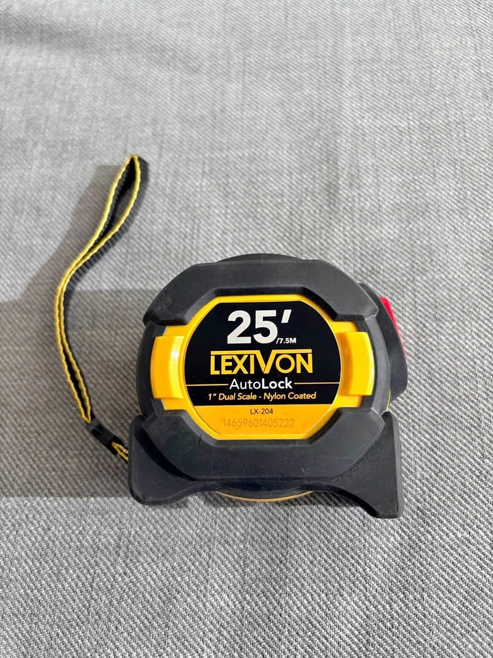 LEXIVON 25ft/7.5m AutoLock Tape Measure Tools