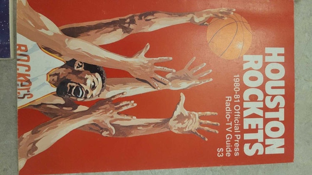 Houston Rockets NBA vintage media guides - photo 4