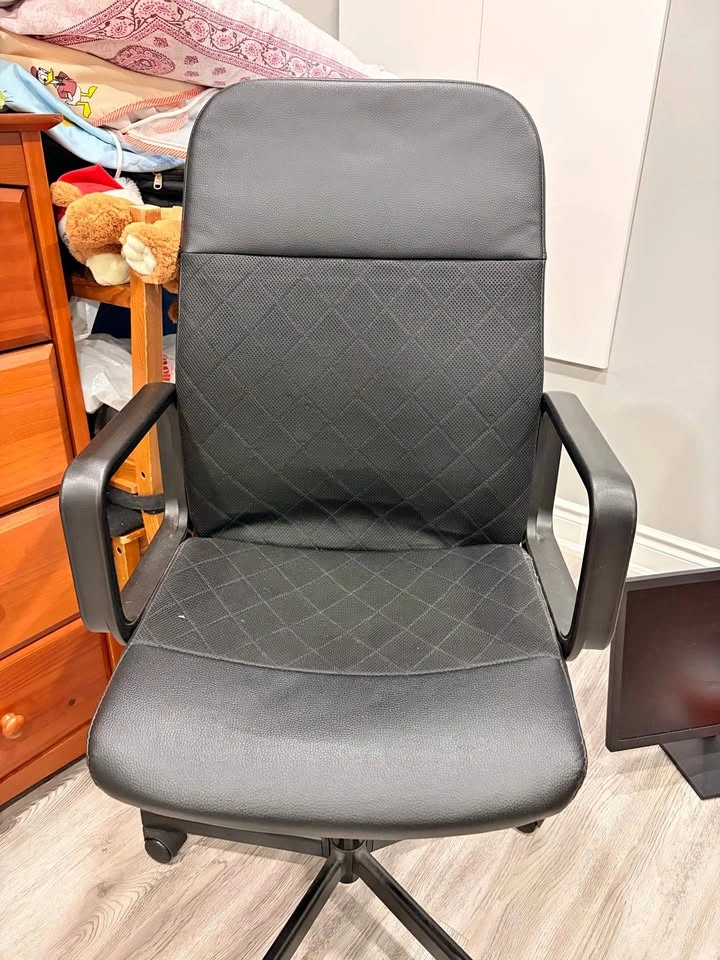 IKEA RENBERGET Office Chair - Black, Like New