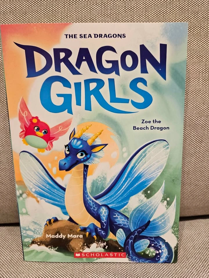 Young Girl Book Lot #2 - photo 4