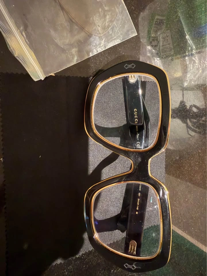 Authentic GUCCI sunglasses - photo 2