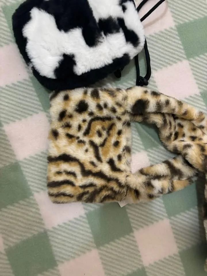 fluffy bags $15 for 2 - photo 3