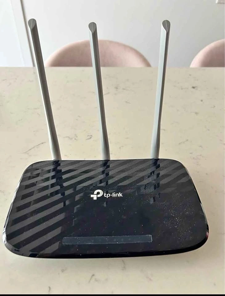 TP Link Archer c20 AC750 5ghz Wi-Fi router