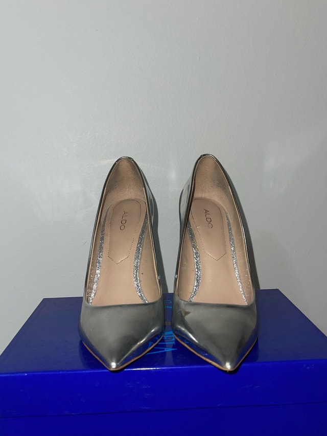 ALDO Silver Pointed Heels 6.5 - photo 5