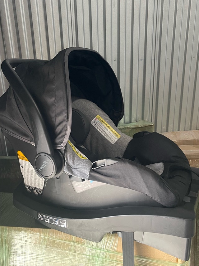 Evenflo Infant Car Seat + Free Toy