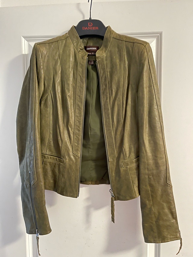 Women’s Danier Leather Jackets Lot - photo 2