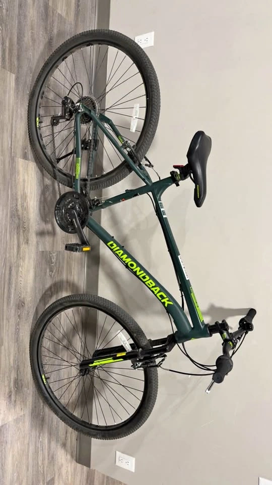 Diamondback Moonraker 27.5” Men’s Mountain Bike