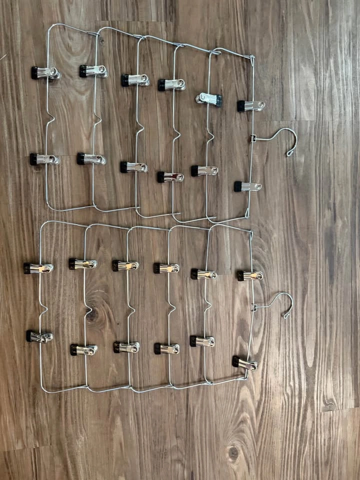 Heavy Duty Chrome Metal 6-Tier Space Saving Pant & Skirt Hanger, - photo 2