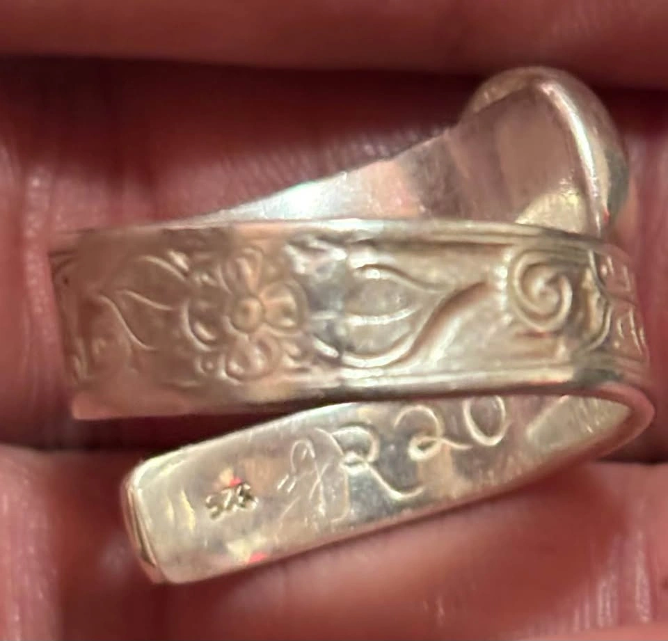 Silver and Amethyst Wrap ring - photo 4