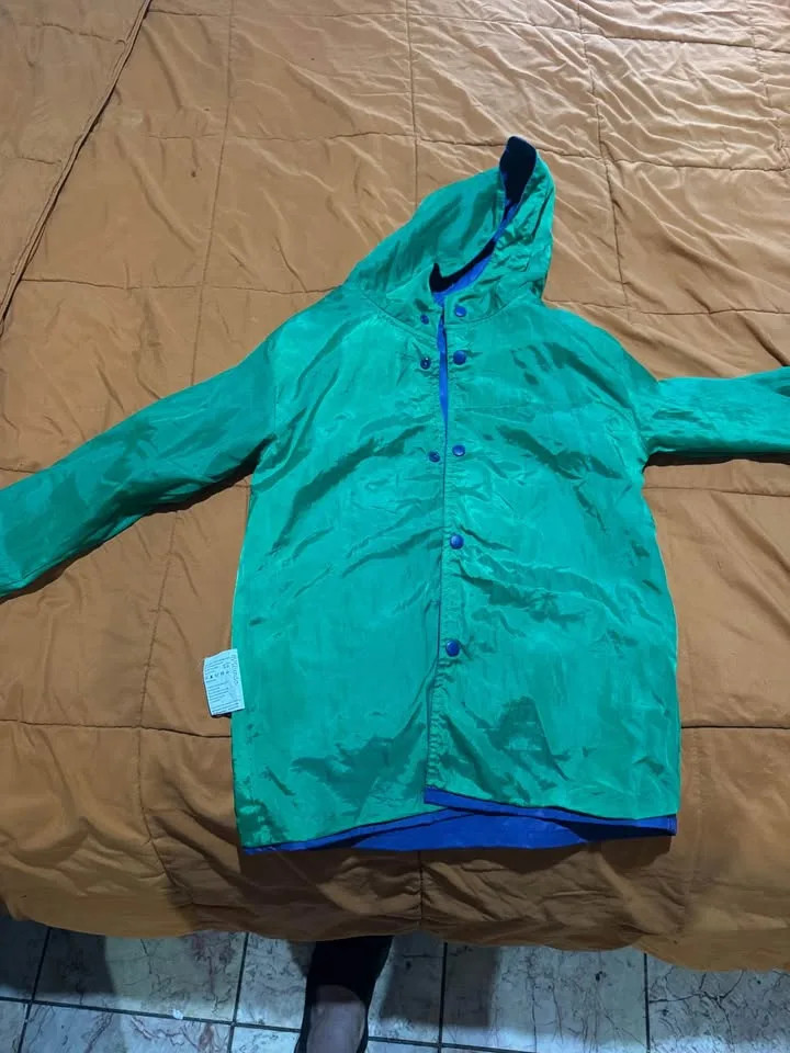 Boys 5/6 reversible rain jacket image indicator(2)