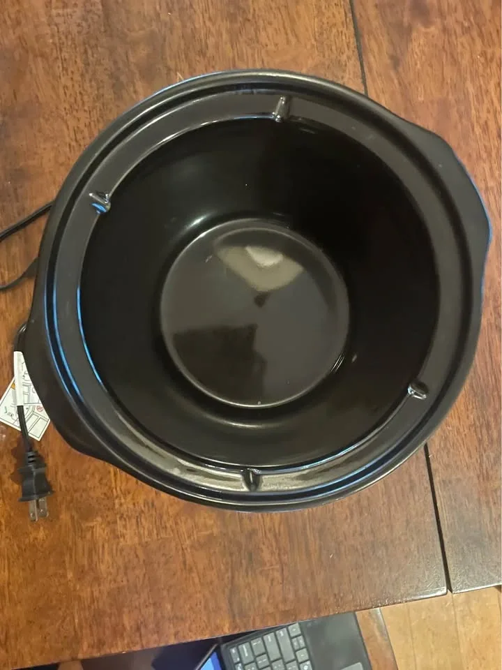Pink Crock-Pot Slow Cooker with Glass Lid - photo 2