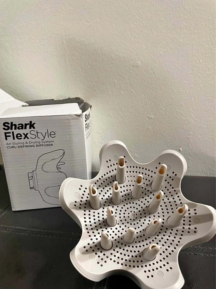 Shark FlexStyle defuser attachment