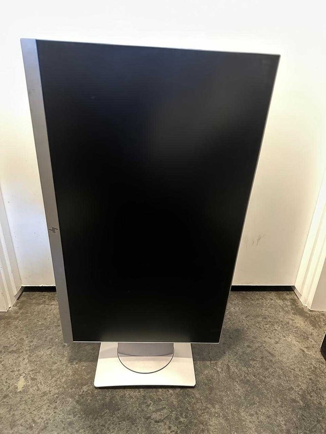 Hp Elite Ips High Clarity Monitor Pair