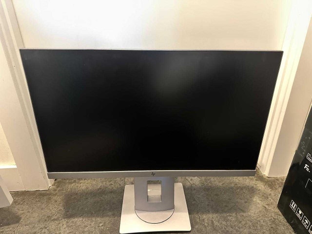 Hp Elite Ips High Clarity Monitor Pair - photo 2