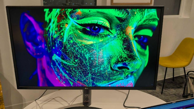 Lg 32" 4K UHD Monitor || Inbuilt Speakers - photo 4