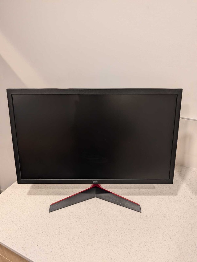 Lg Ultragear 144Hz Gaming Monitor || Mint Condition - photo 4