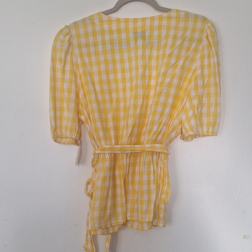 St. John's Bay Yellow White Gingham Wrap V-Neck Tie Puff Sleeve - photo 2