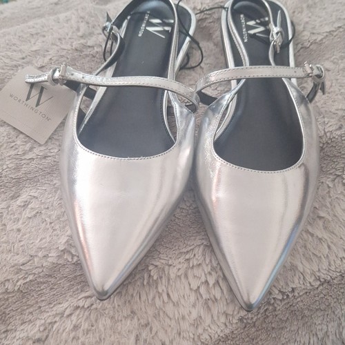 Worthington Silver Pointed Toe Flats Buckle Accent Women's Size