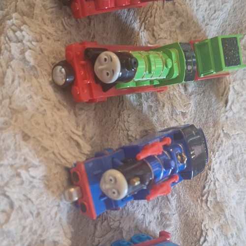 Thomas & Friends Model Train Mixed Lot 4 Plastic Multicolor Loco - photo 2