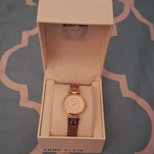 Anne Klein Women's Dress Watch Brown Leather Strap Gold Case - photo 2