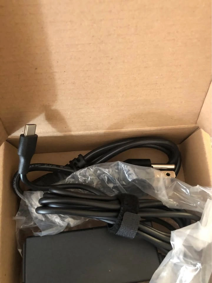 45W USB-C Charger - photo 3