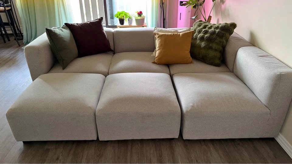 Couch 6-piece modular couch