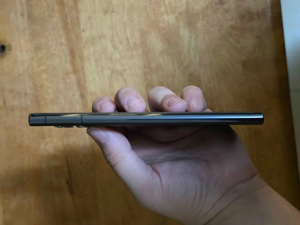 Samsung Galaxy S22 Ultra 5G – Phantom Black (Unlocked) – w/ Box - photo 5