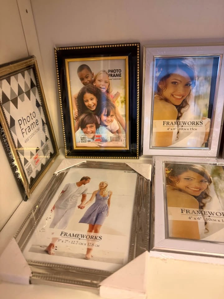 8 Picture frames - photo 2