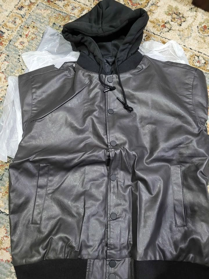 Brand New RAOENJADO Men's Faux Leather Hooded Bomber Jacket - photo 3